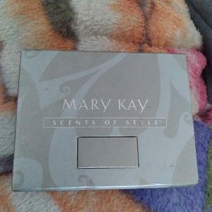 Mary Kay Scents of Style